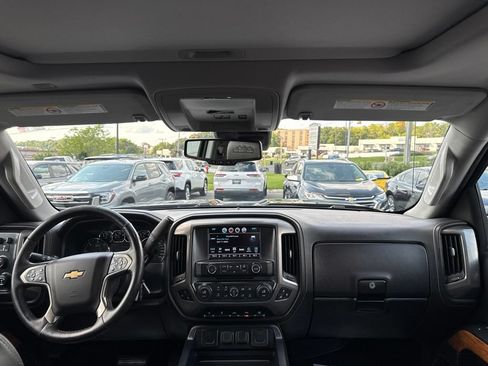 Used 2017 Chevrolet Silverado 2500 High Country AWD/4WD image 19