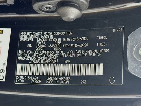 Used 2021 Toyota 4Runner Limited AWD/4WD image 12