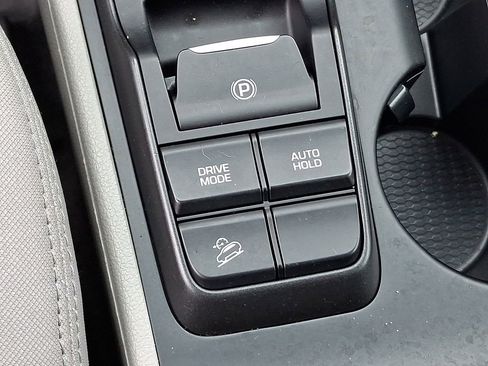 Used 2021 Hyundai Tucson SE AWD/4WD image 23