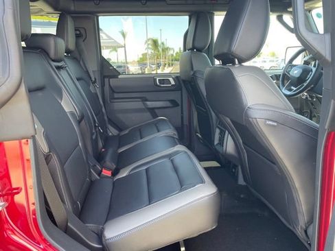 New 2026 Ford Bronco Outer Banks w/ Sasquatch Package AWD/4WD image 26