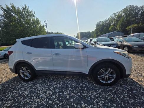 Used 2018 Hyundai Santa Fe Sport AWD/4WD image 4