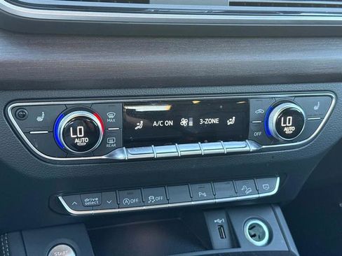 Used 2024 Audi Q5 2.0T Premium Plus image 37