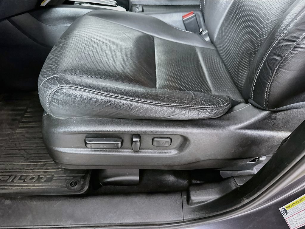 Certified 2022 Honda Pilot Elite image 9