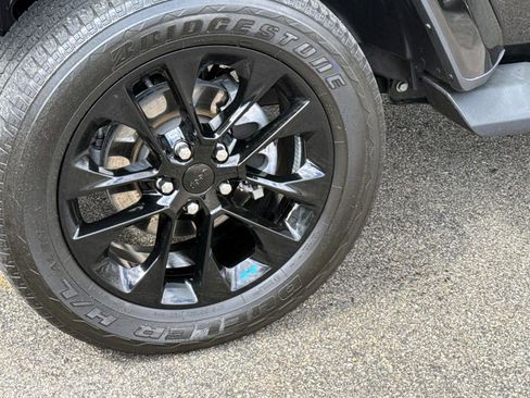 Used 2023 Jeep Wrangler Unlimited Sahara w/ Cold Weather Group image 5