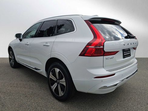 Certified 2023 Volvo XC60 T8 Core image 5