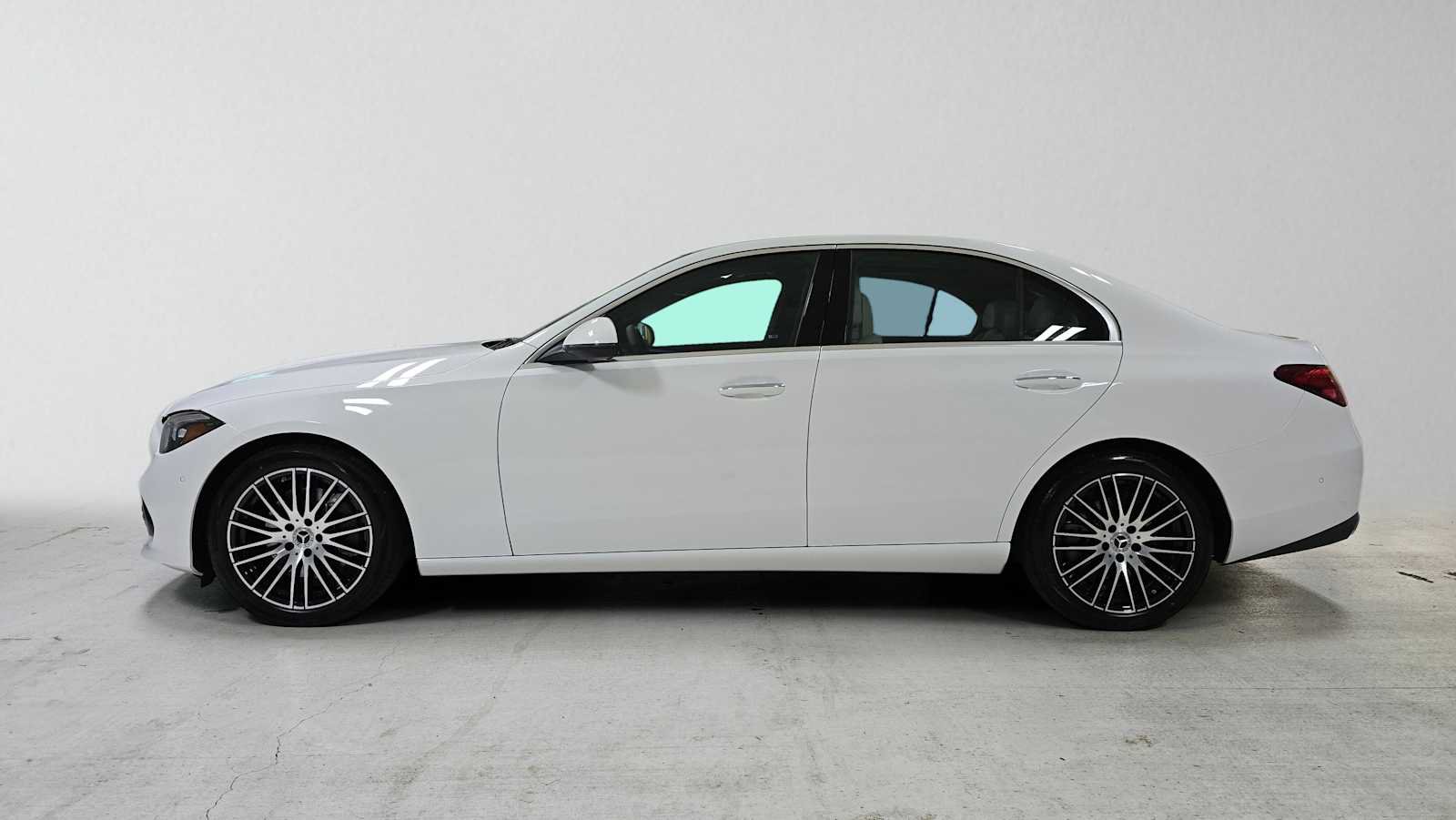 Used 2026 Mercedes-Benz C 300 4MATIC Sedan image 6