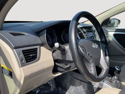 Used 2013 Hyundai Elantra GT w/ Touch & Go Pkg FWD image 25