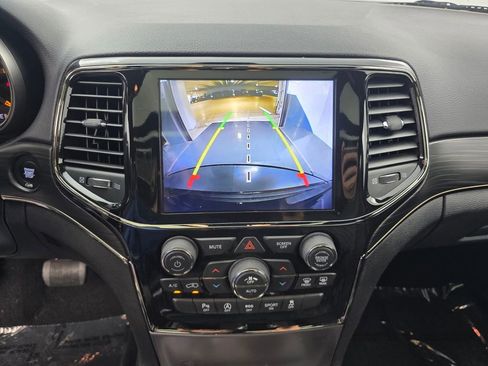 Used 2021 Jeep Grand Cherokee Limited X image 22