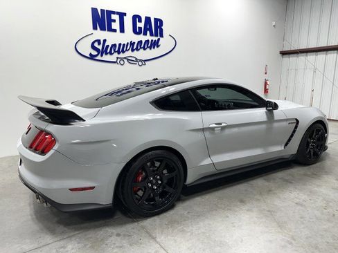 Used 2016 Ford Mustang Shelby GT350R w/ GT350R Equipment Group 920A image 12