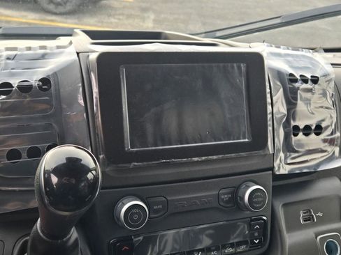 New 2025 RAM ProMaster 1500 w/ Convenience Group image 16