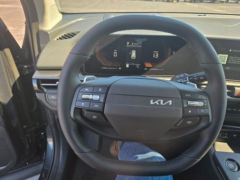 New 2026 Kia Sportage S AWD/4WD image 17