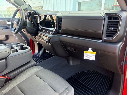 New 2026 GMC Sierra 1500 Elevation image 39