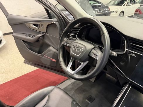 Used 2020 Audi Q7 3.0T Prestige w/ Prestige Package AWD/4WD image 48