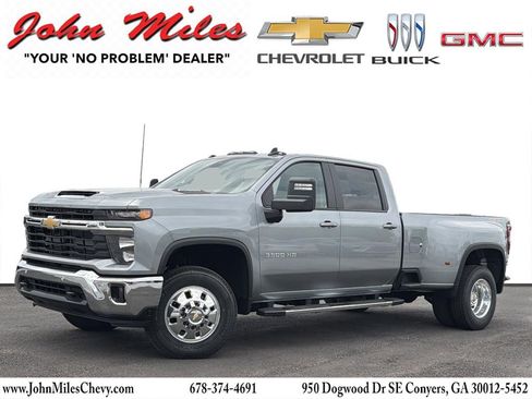 New 2026 Chevrolet Silverado 3500 LT w/ All Star Edition AWD/4WD image 1