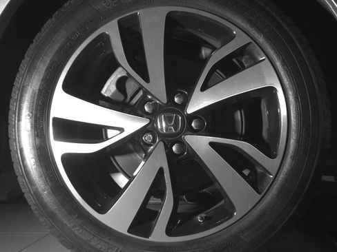 Used 2019 Honda Odyssey Elite image 15