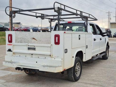 Used 2018 Ford F250 XL w/ Power Equipment Group image 7