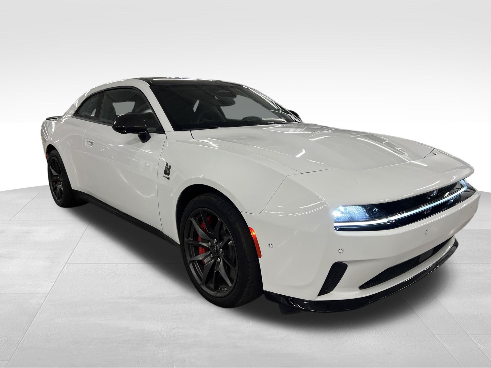 Used 2024 Dodge Charger Daytona Scat Pack w/ Plus Group AWD/4WD image 3