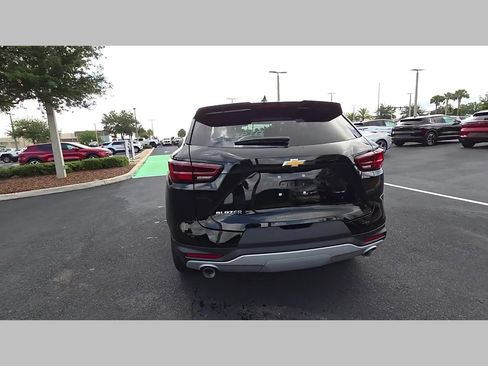 New 2026 Chevrolet Blazer LT FWD image 19