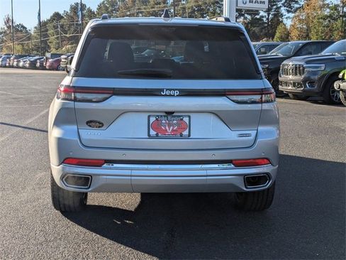 New 2025 Jeep Grand Cherokee Overland image 6