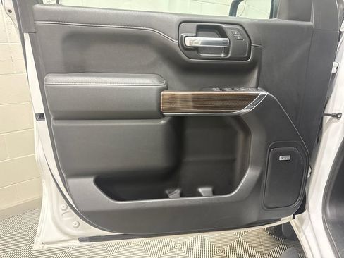 Used 2020 Chevrolet Silverado 1500 LT Trail Boss image 24