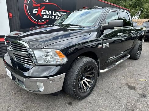Used 2017 RAM 1500 Big Horn AWD/4WD image 2