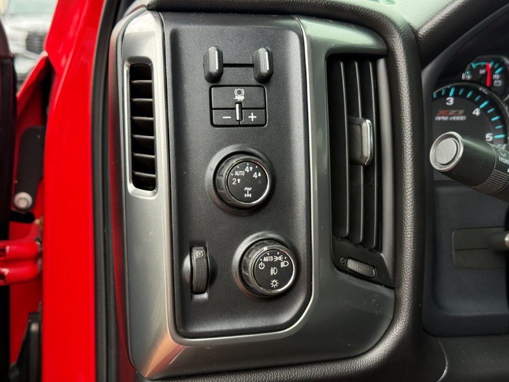 Used 2016 Chevrolet Silverado 1500 LT w/ All Star Edition AWD/4WD image 13