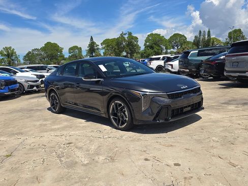 New 2026 Kia K4 EX FWD image 2