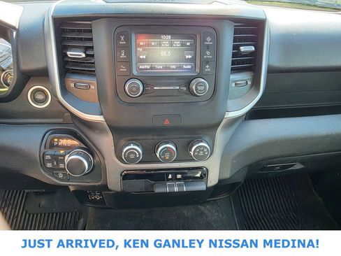 Used 2021 RAM 1500 Big Horn AWD/4WD image 11