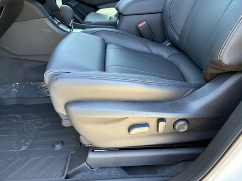 New 2026 Subaru Ascent Touring AWD/4WD image 28