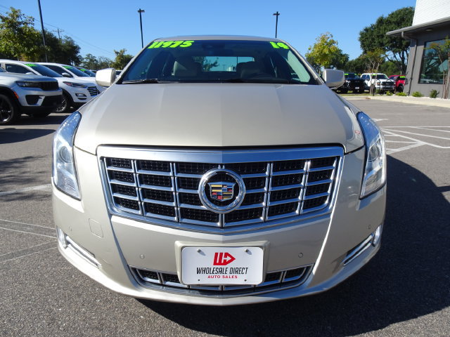 Used 2014 Cadillac XTS Luxury w/ Driver Awareness Package FWD image 9