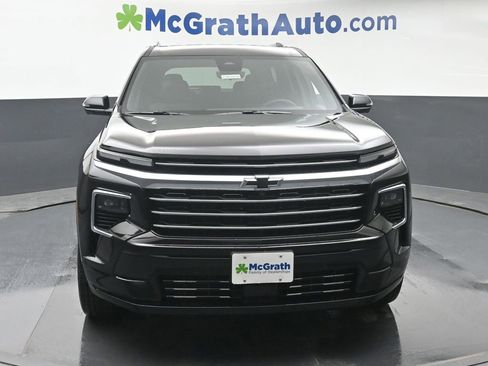 New 2026 Chevrolet Traverse High Country w/ LPO, Floor Liner Package AWD/4WD image 4