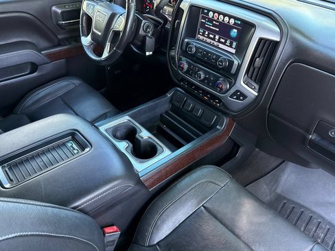 Used 2018 GMC Sierra 1500 SLT AWD/4WD image 15