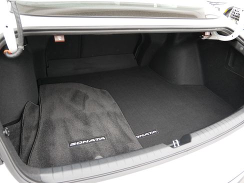 Certified 2023 Hyundai Sonata SEL image 18