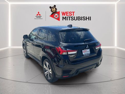 Used 2024 Mitsubishi Outlander Sport ES AWD/4WD image 3