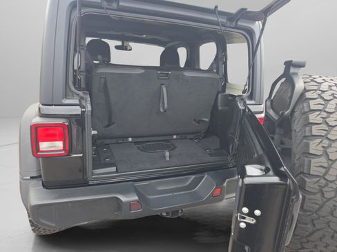 Used 2020 Jeep Wrangler Rubicon image 21