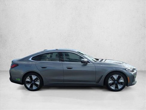 Used 2023 BMW i4 eDrive40 RWD image 4