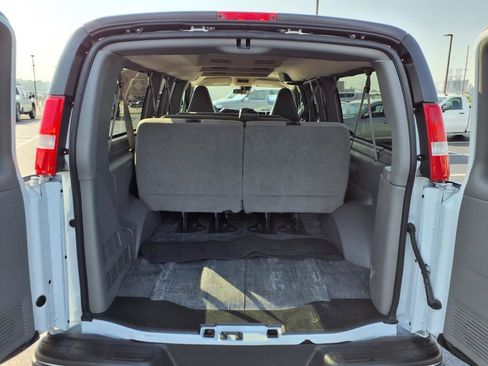 Used 2024 Chevrolet Express 3500 LT w/ LT Preferred Equipment Group image 22