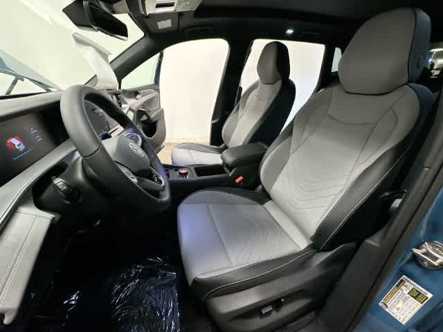 New 2027 Volkswagen Tiguan SE R-Line AWD/4WD image 17