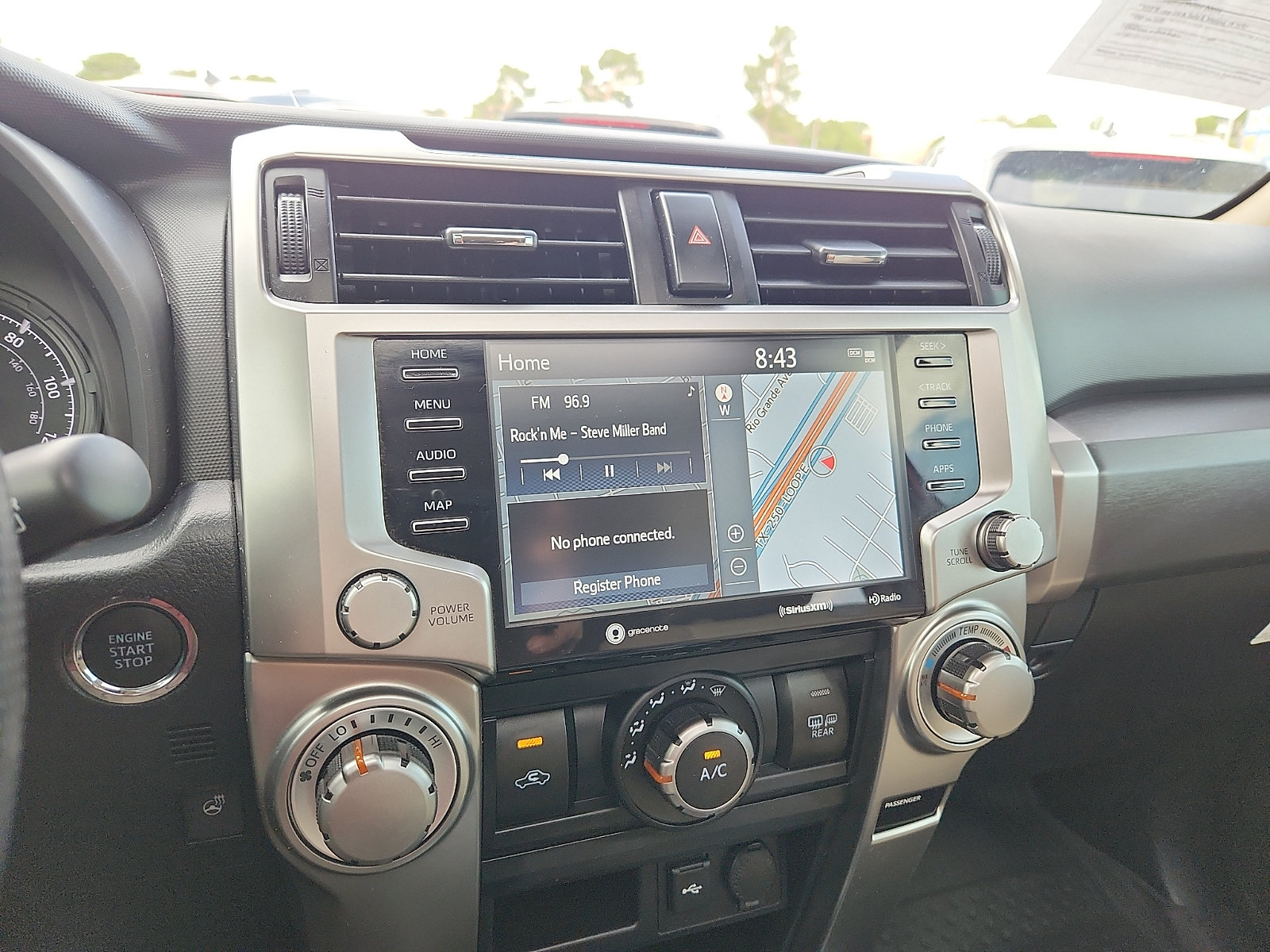 Used 2024 Toyota 4Runner SR5 Premium w/ Moonroof Package AWD/4WD image 19