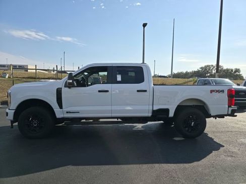 Used 2024 Ford F250 XL w/ STX Appearance Package image 8