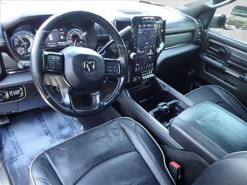 Used 2022 RAM 2500 Limited AWD/4WD image 10