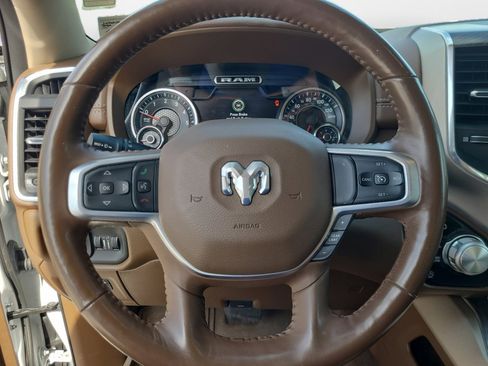 Used 2020 RAM 1500 Laramie image 12