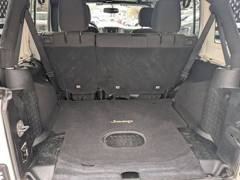 Used 2017 Jeep Wrangler Unlimited Sport w/ Quick Order Package 24S image 26