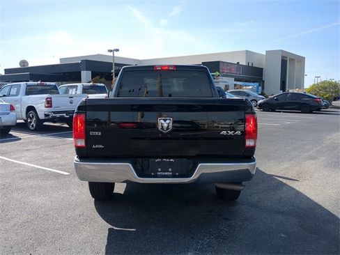 Used 2024 RAM 1500 Classic SLT image 7