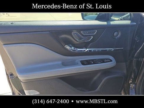 Used 2020 Lincoln Corsair Reserve w/ Equipment Group 201A image 15