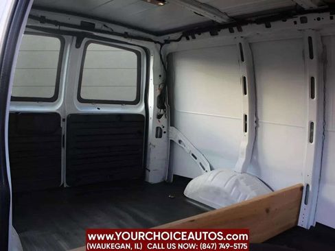 Used 2021 GMC Savana 2500 w/ Driver Convenience Package image 23