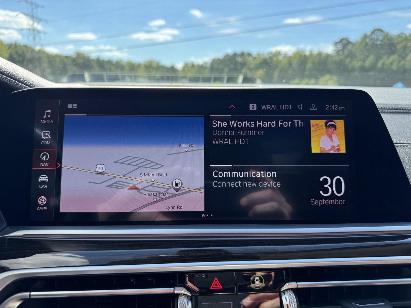 Used 2020 BMW X7 xDrive40i w/ Premium Package AWD/4WD image 26