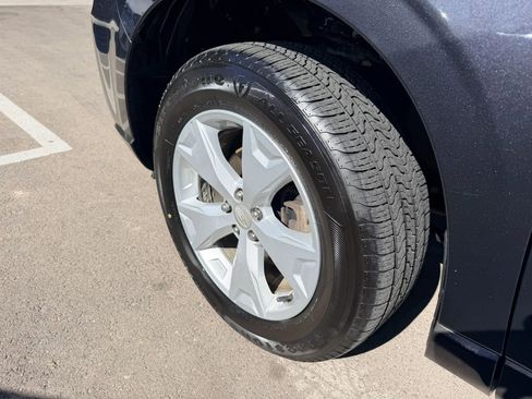 Used 2016 Subaru Forester 2.5i w/ Alloy Wheel Package image 8