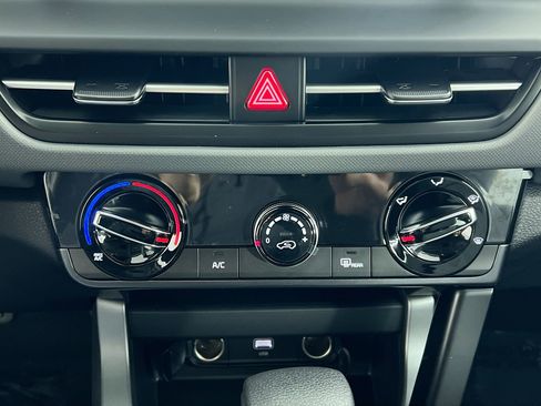 New 2026 Kia Seltos LX image 26