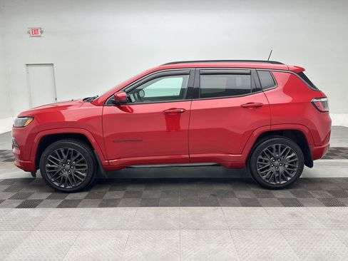 Used 2022 Jeep Compass Limited AWD/4WD image 2